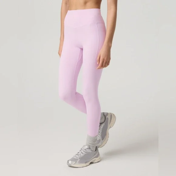 NWT Vuori all the form pocket legging. Orchid whisper. - Picture 1 of 8